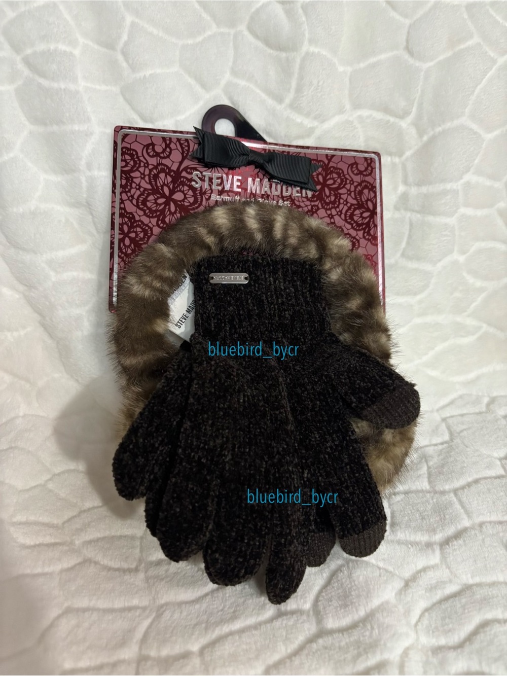 Steve Madden Earmuff and Glove Set